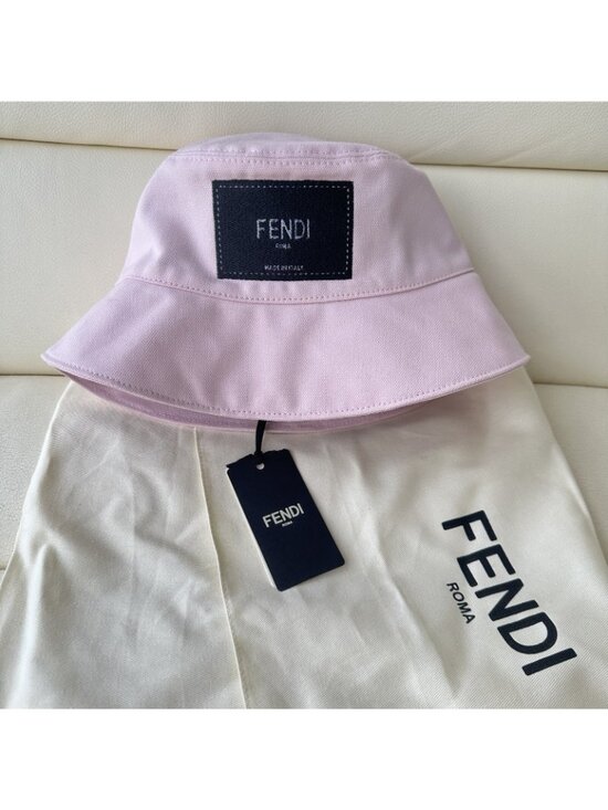 NWT Fendi Roma Logo Patch Bucket Hat PINK Sz S 100% Authentic main image 4